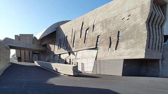 Magma Art and Congress Centre